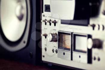 Analog Output Control of Stereo Open Reel Deck Closeup