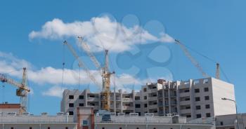 Time lapse of Building Under Construction, Crane and beautiful clouds no birds.