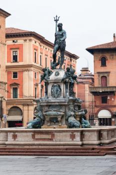 travel to Italy - Fountain Neptune on Piazza del nettuno in Bologna city