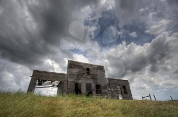 Abandoned Farmhouse Saskatchewan Canada sunset and prairie view