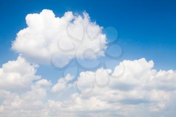 Cumulus clouds in blue sky, natural photo background
