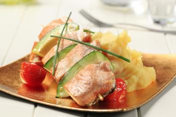 Salmon and avocado skewer with mashed potato