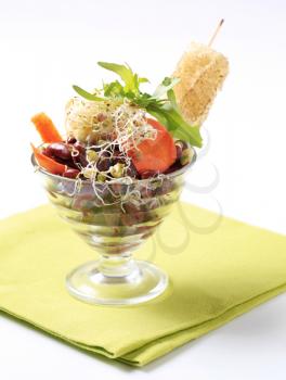 Red bean salad with lentil and mung bean sprouts
