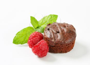 Mini chocolate cake with raspberry filling
