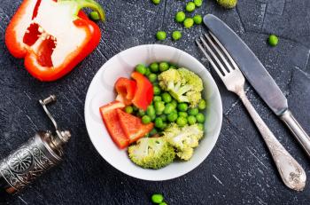 fresh vegetables for salad, fresh salad, diet food