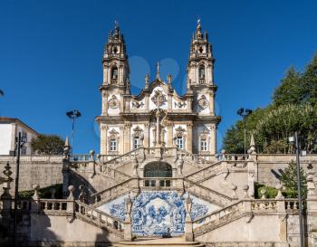 Statues adorn the baroque staircase to the Santuario de Nossa Senhora dos Remedios church