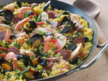 Royalty Free Photo of Valencian Paella in a Paella Pan