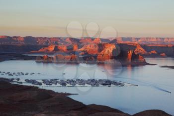 Port for white yachts on Lake Powell. Spectacular sunset