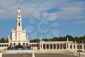 The religious center in the small town of Fatima in Portugal. The obelisk and the colonnade built on the spot where many years ago, Madonna was a child