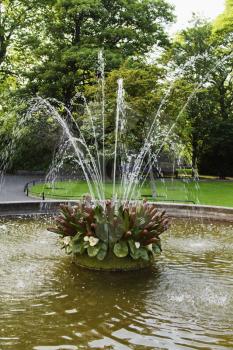 Fountain in a park, St Stephen's Green, Dublin, Republic of Ireland