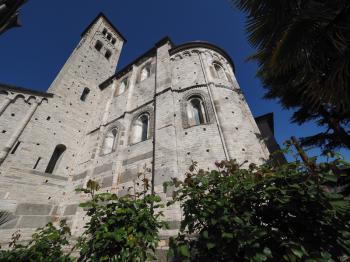 Basilica of Sant Abbondio church in Como, Italy