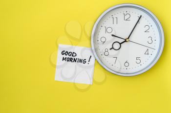  Classic wall clock with GOOD MORNING note on napkin