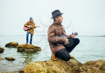 acoustic music band on the lake