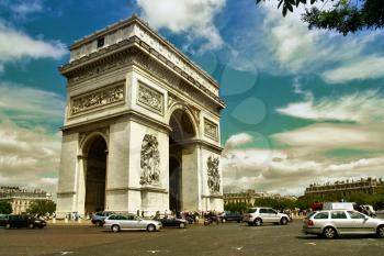 triumphal arch with vintage colors - Paris - France