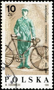 POLAND - CIRCA 1986: A stamp printed in Poland devoted 100 years of the Warsaw Society of cyclists, circa 1986