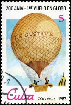 CUBA - CIRCA 1983: a postage stamp printed in Cuba commemorative of the 200 anniversary of the first balloon flight, circa 1983.