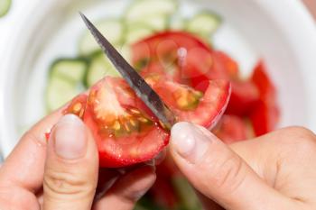sliced tomato knife
