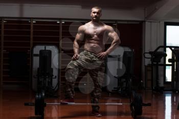 Strong Muscular Man Prepare Himself Mentally Before Lifting Deadlift