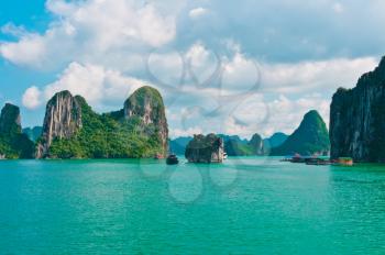 Rock islands in Halong Bay, Vietnam, Southeast Asia