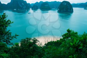 Islands and beach in Halong Bay, Vietnam, Southeast Asia