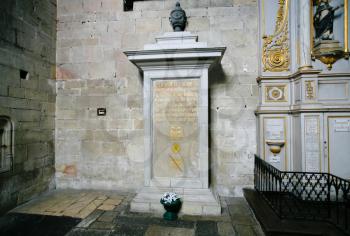 Tomb of Knight Bertrand du Guesclin heart (He was Constable of France from 1370) at the basilica of Saint-Sauveur in Dinan