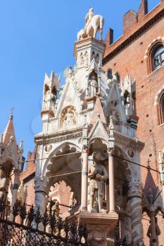 travel to Italy - gothic style tomb of cansignorio in arche scaligere (scaliger family tombs) in Verona city