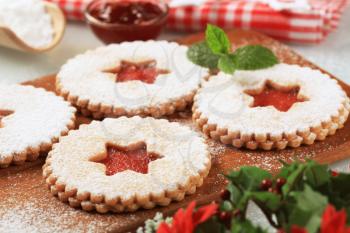 Christmas shortbread cookies with jam filling - detail