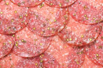 Thinly sliced salami sausage flavoured with green peppercorns