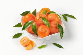 bowl of ripe mandarin oranges