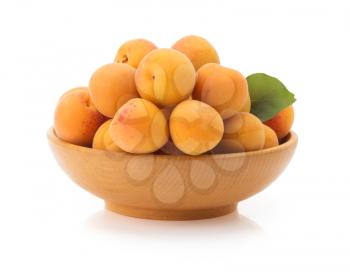 apricot in bowl isolated on white background