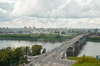 The bridge through the Volga River in Nizhny Novgorod.