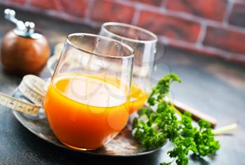 carrot juice and fresh carrot, stock photo