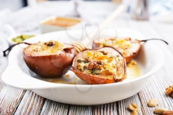 baked pear with cheese and honey, pear with cheese honey and nuts