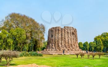 Alai Minar, an uncompleted minaret at the Qutb complex in Delhi. World heritage site in India