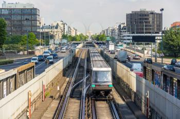 Driverless train on pneumatic wheels in Paris Metro