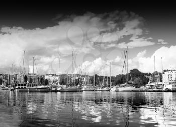 Trondheim pier in black and white background hd