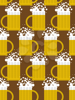 Beer seamless pattern. Beer mug vector background. Mug with foam-based alcoholic drink. Vector ornament.
