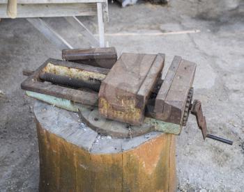 Older vise. Tool clamping components. Household tools