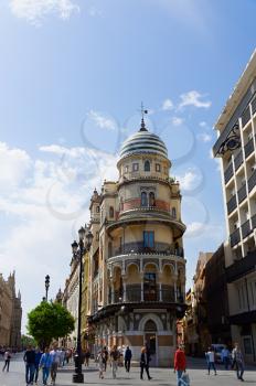 Capilla San Jose. SEVILLE CAPILLA DE SAN JOSE DESDE CALLE SIERPES. elements of architecture Seville. Andalusia. Spanish architectural styles of Gothic and Mudejar, Baroque