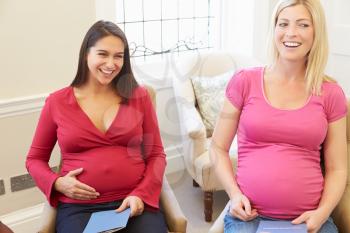 Pregnant Women Meeting At Ante Natal Class