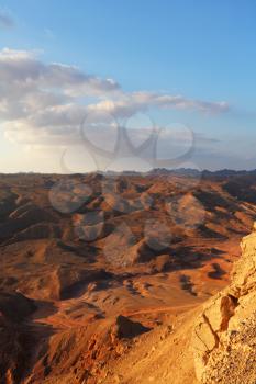 <A bible landscape - desert Sinai in a morning fog. Winter, December