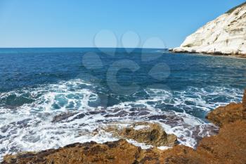 White rocks and grottoes Rosh-a-Nikra. Picturesque sea coast in the early spring. 