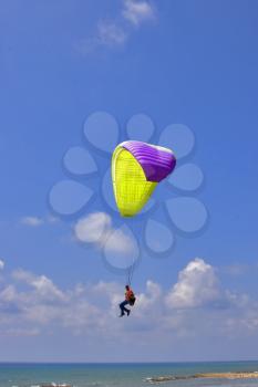  Flight on an operated parachute along coast of Mediterranean sea