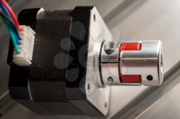 the stepper motor on the aluminium sheet.