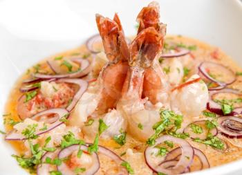 Royalty Free Photo of Shrimp in a Cream Sauce