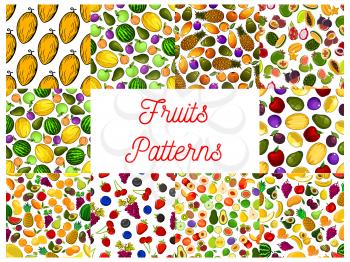 Tropical fruit and garden berry seamless pattern with strawberry, apple and cherry, orange and banana, peach, mango and pineapple, grape and plum, feijoa, carambola, melon and avocado, lemon, pear, du