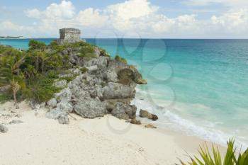 A view of the caribbean beach.