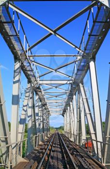 railway bridge 