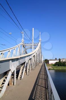 car bridge