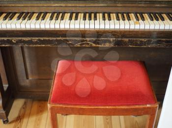 detail of piano keyboard keys on vintage instrument